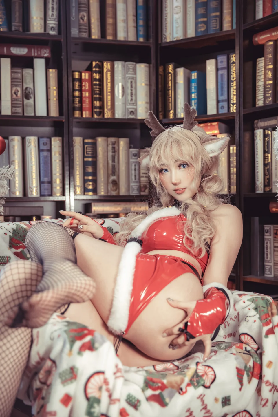 刺青Poi - &Luisa_零纱 驯鹿与狼 [40P-583MB] tg@simisebaisi 【丝足阁】030.webp